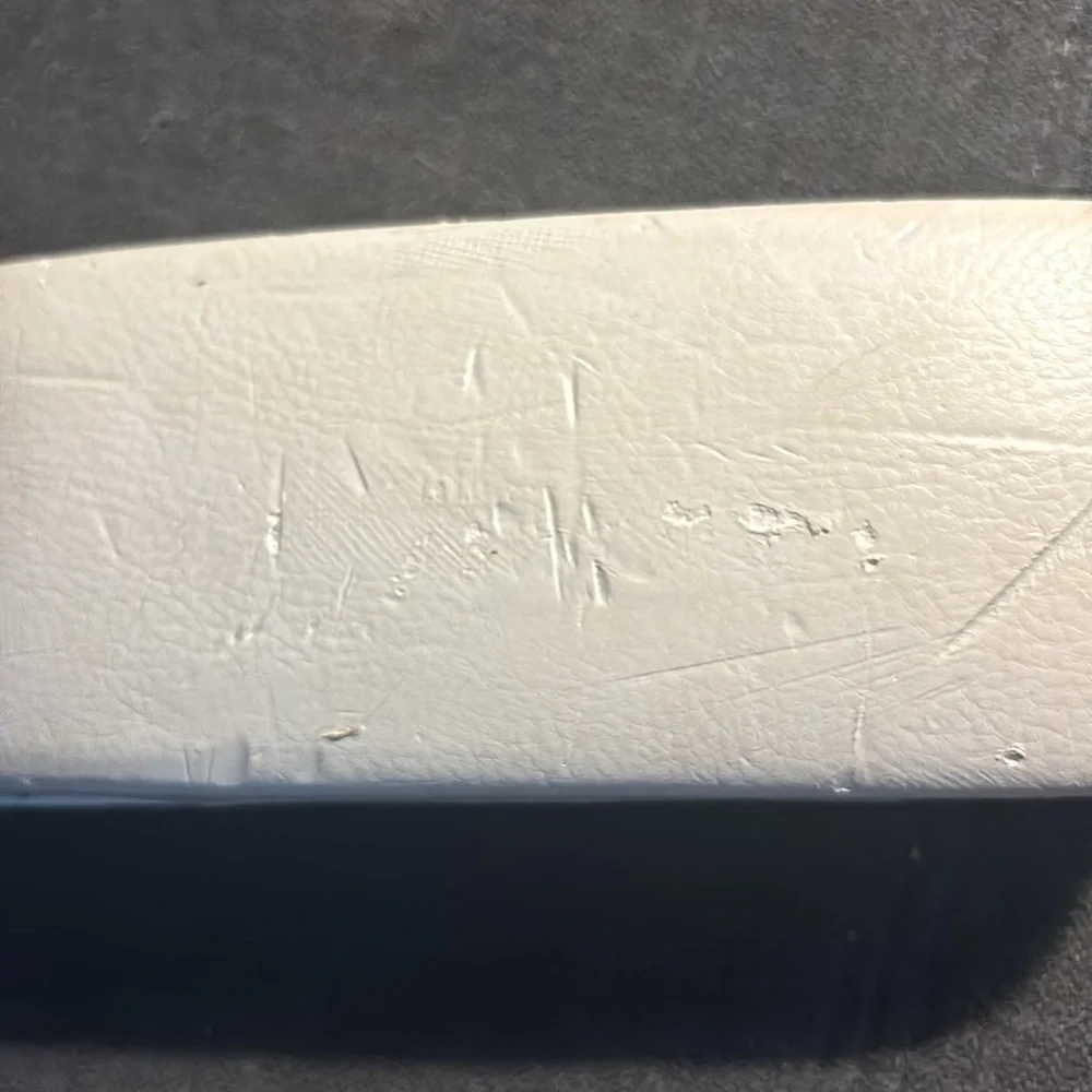 Versace Sunglasses Case Well Used - Picture 4 of 5